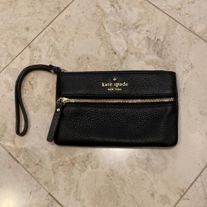 Black Kate Spade New York Wristlet